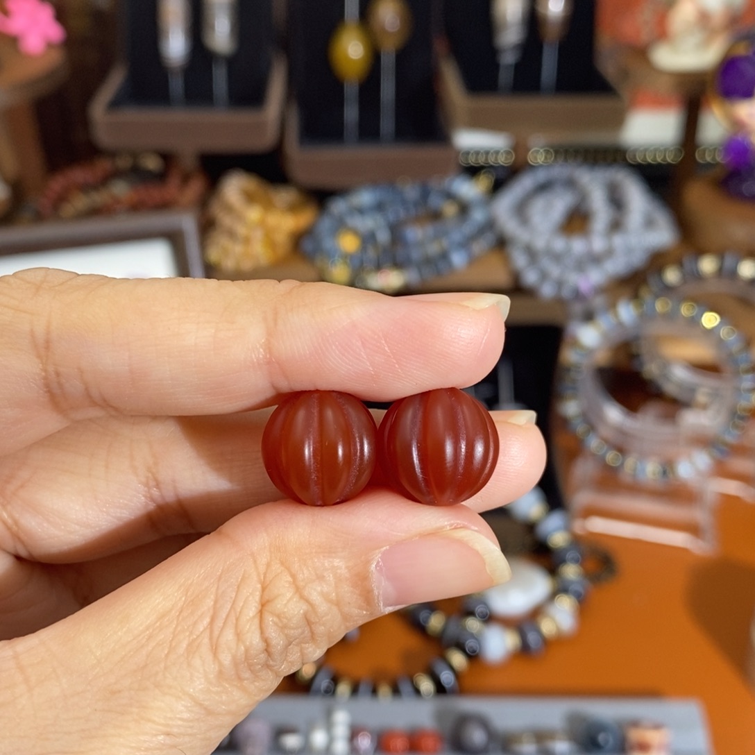 H***Y玛瑙/玉髓未镶嵌颈饰