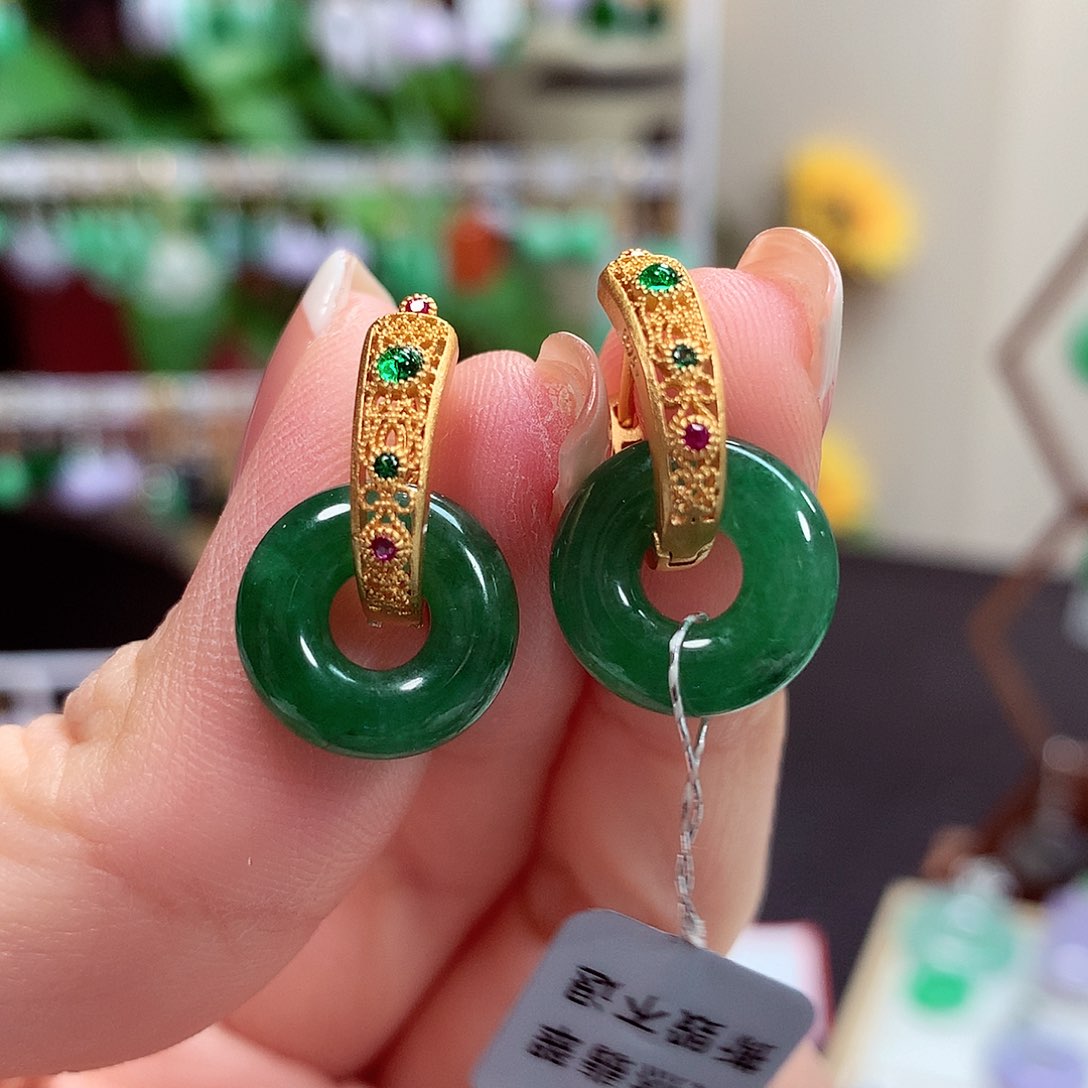 翡翠耳饰银S925镶嵌天然翡翠