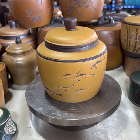 紫砂茶叶罐。。。。。。。。。。