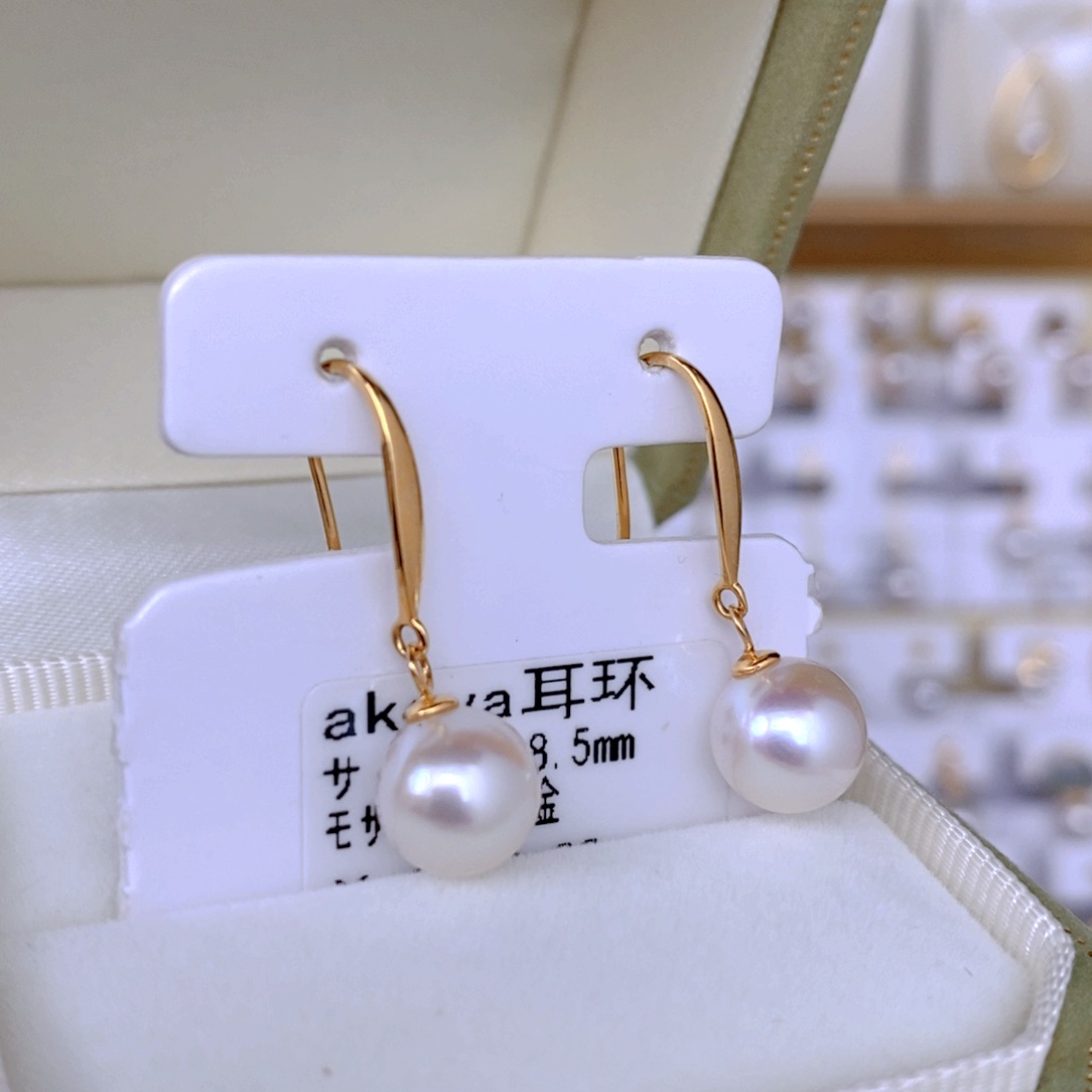 海水珍珠耳饰18K金镶嵌