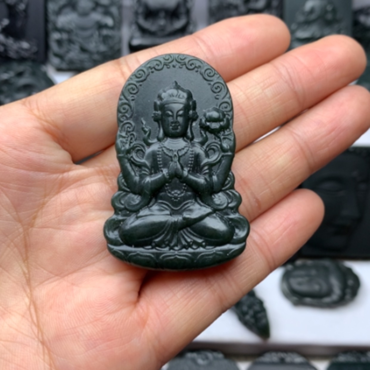 【闪购商品】和田玉颈饰未镶嵌