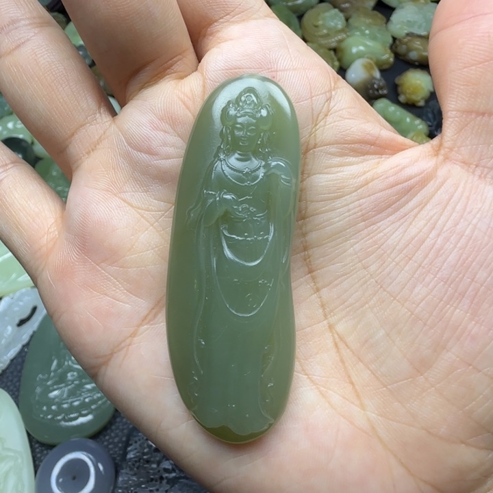 未镶嵌和田玉挂件