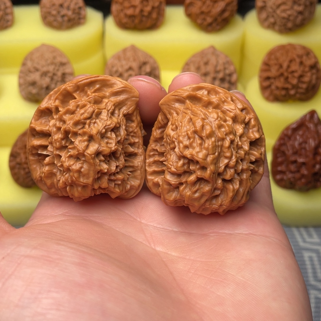 文玩核桃把件全品官帽座山雕编号813