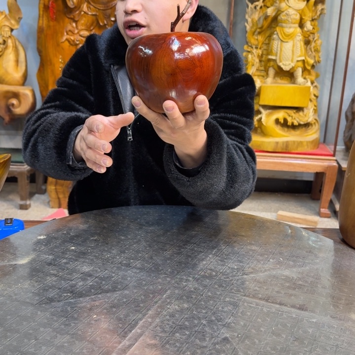 香樟木回*律长15厘米高20厘米