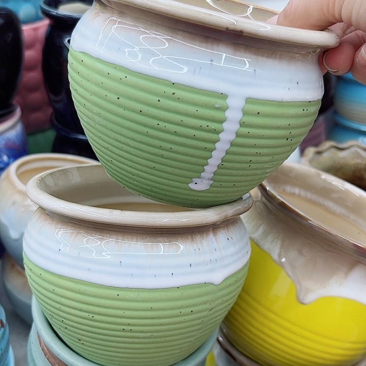 多肉绿植陶瓷花盆9.9包邮，有孔