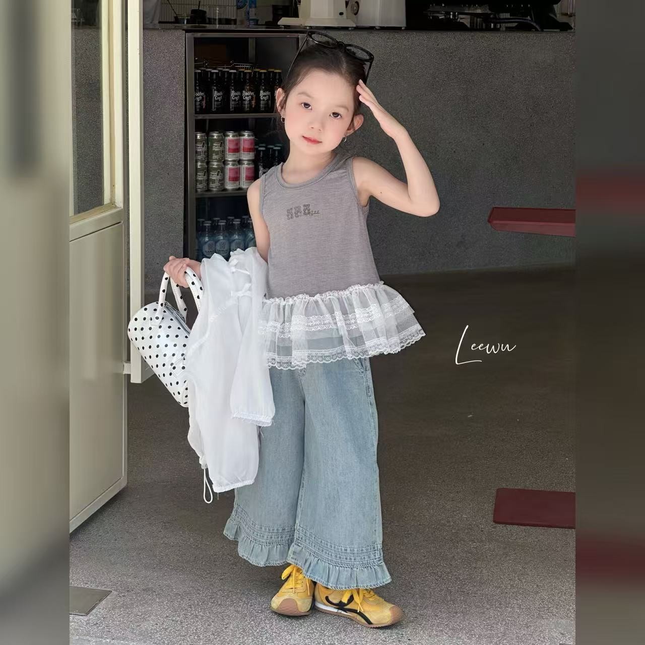 S2321儿童下摆纱背心6138