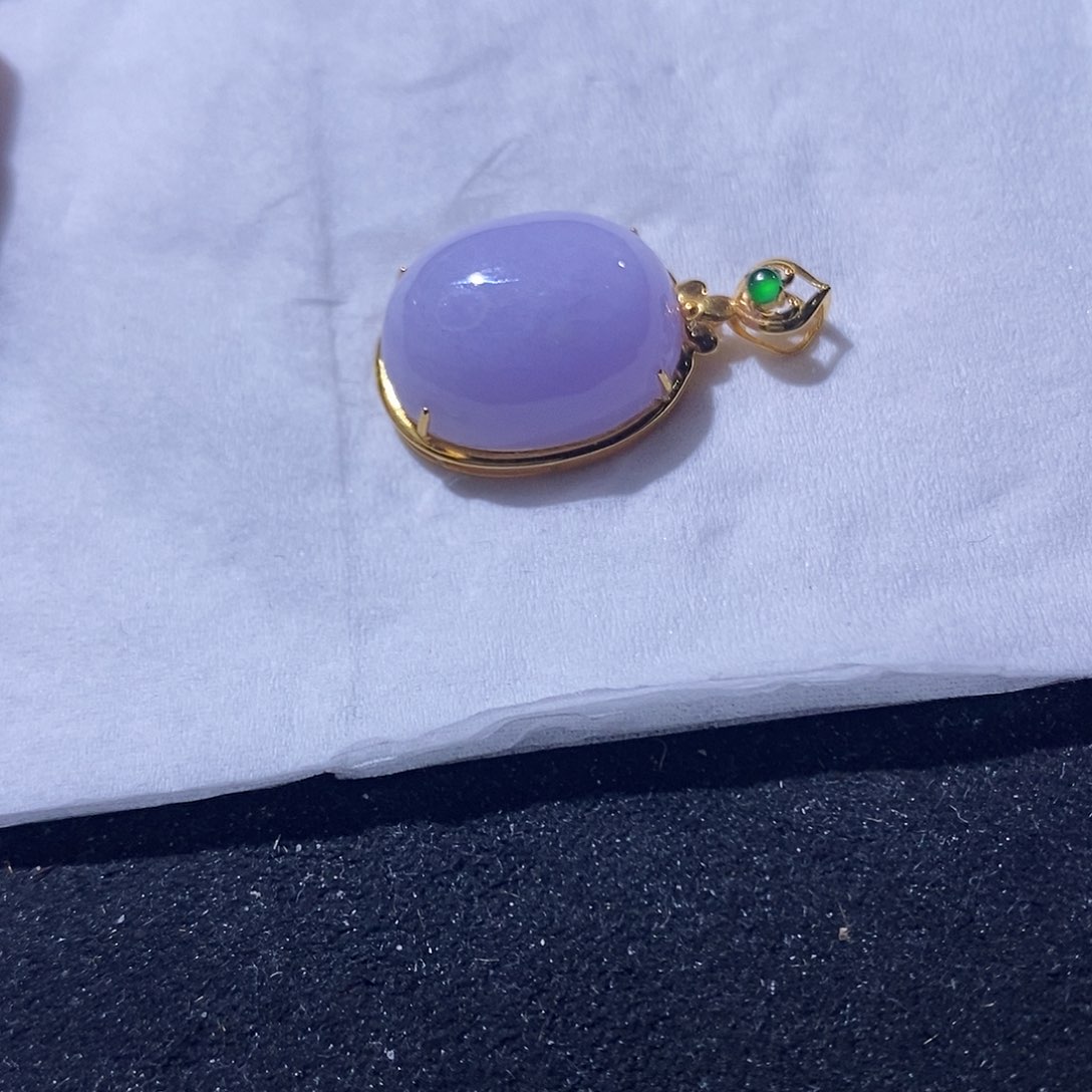 翡翠吊坠(不含链)18K金镶嵌