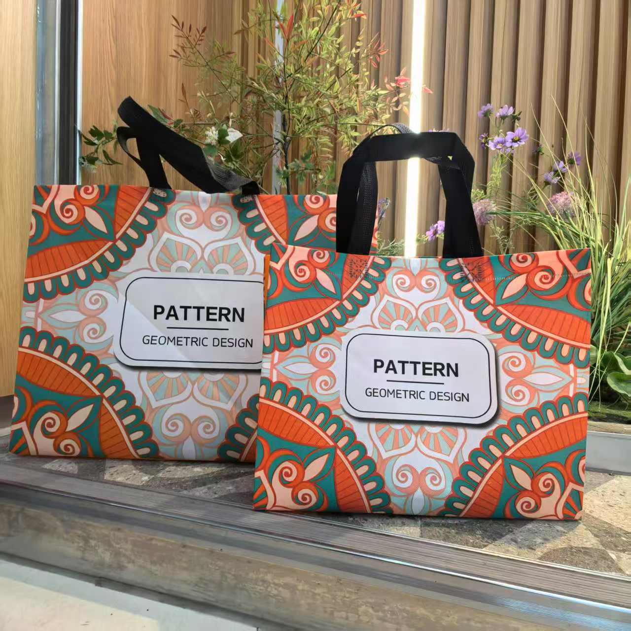 民族风系列覆膜无纺布手提袋男女服装店袋子家纺店礼品环保袋定制