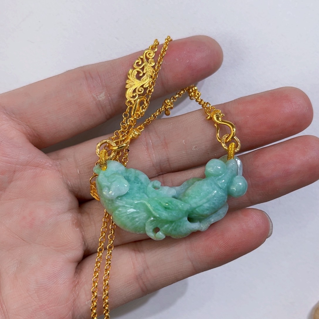 翡翠未镶嵌吊坠(赠链)代编织