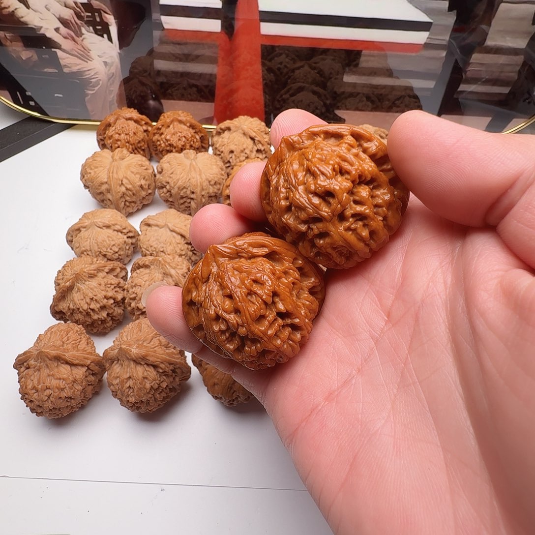 桃核吊坠凤凰台核桃