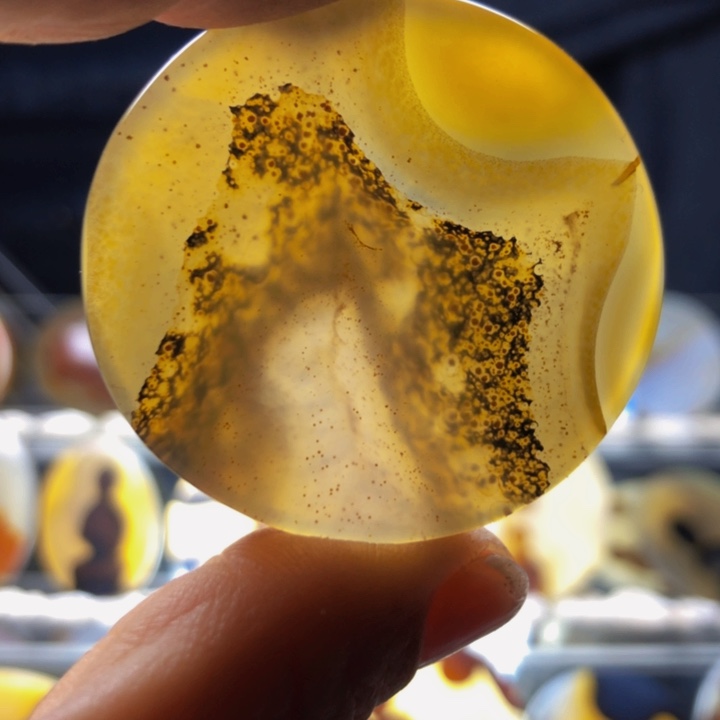 合金玛瑙/玉髓珠宝奇石130