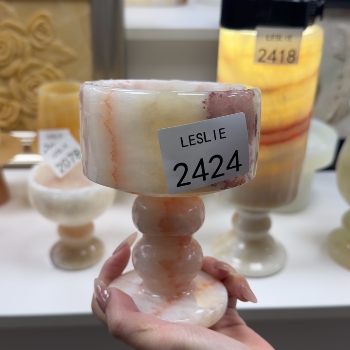 X2424.                彩