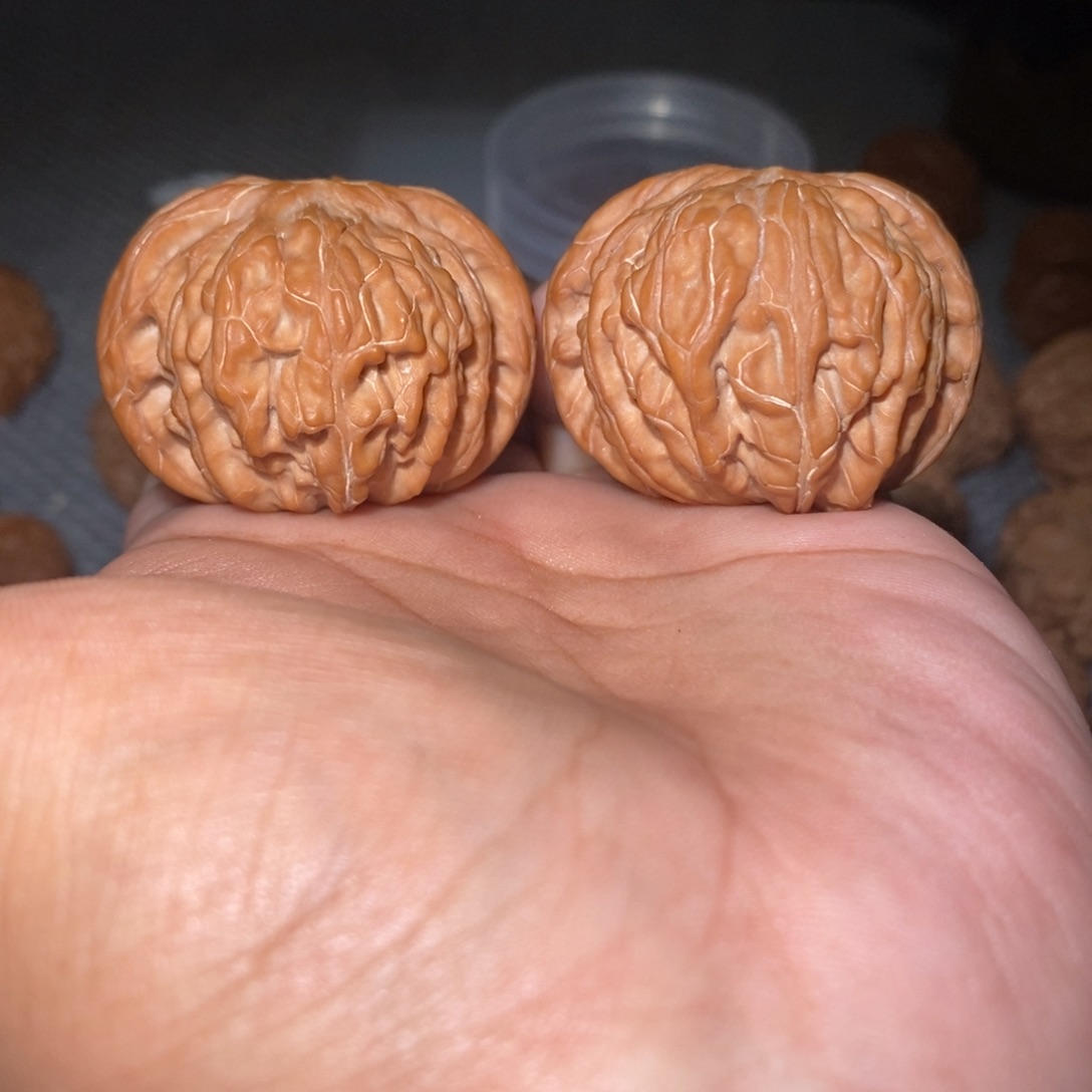 桃核吊坠42.5尺磨盘