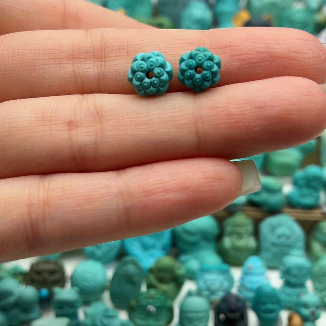 绿松石未镶嵌饰品