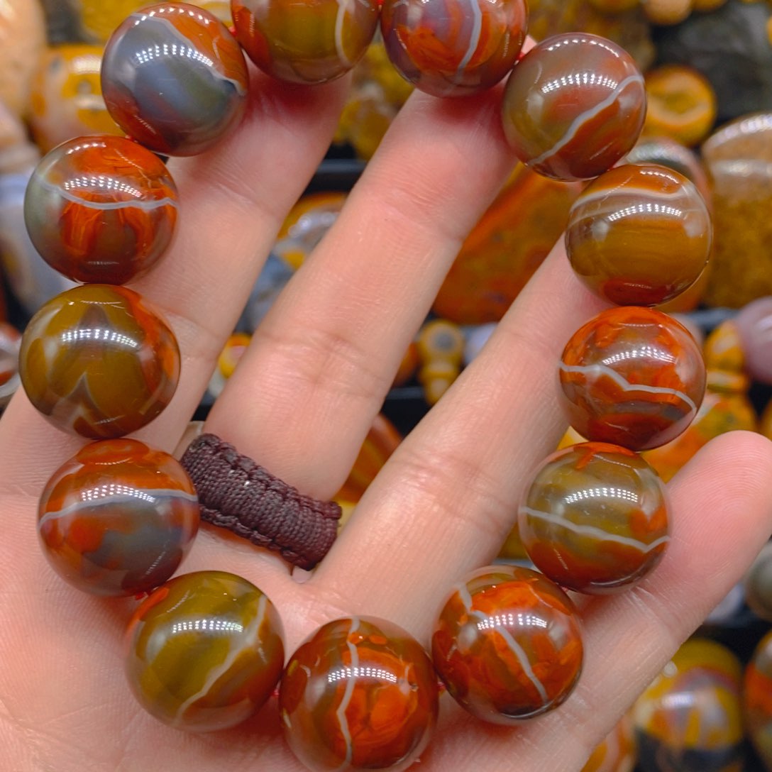 玛瑙/玉髓颈饰未镶嵌天**翔