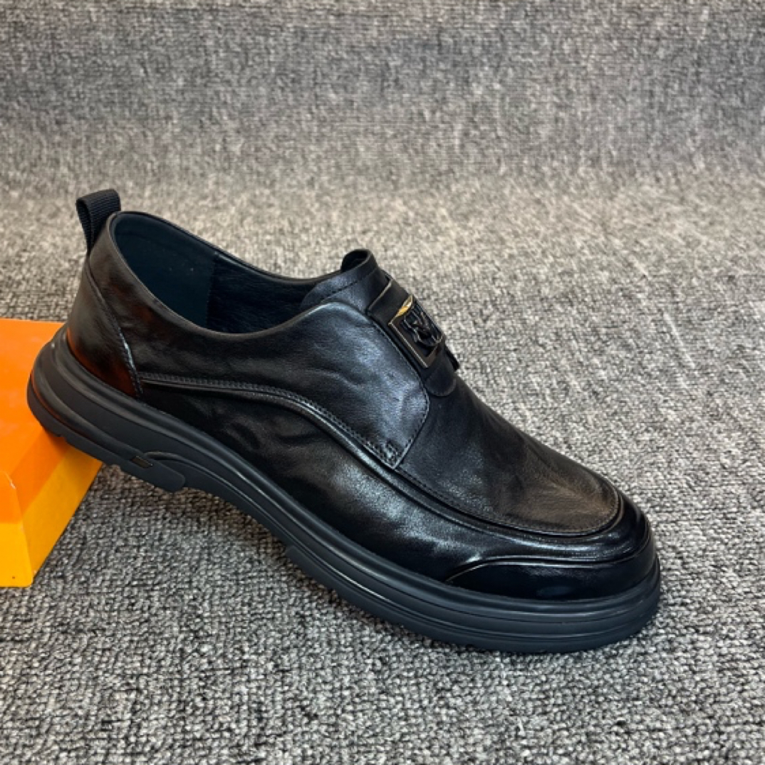 男士头层牛皮商务百搭增高透气休闲皮鞋舒适时尚软底潮流