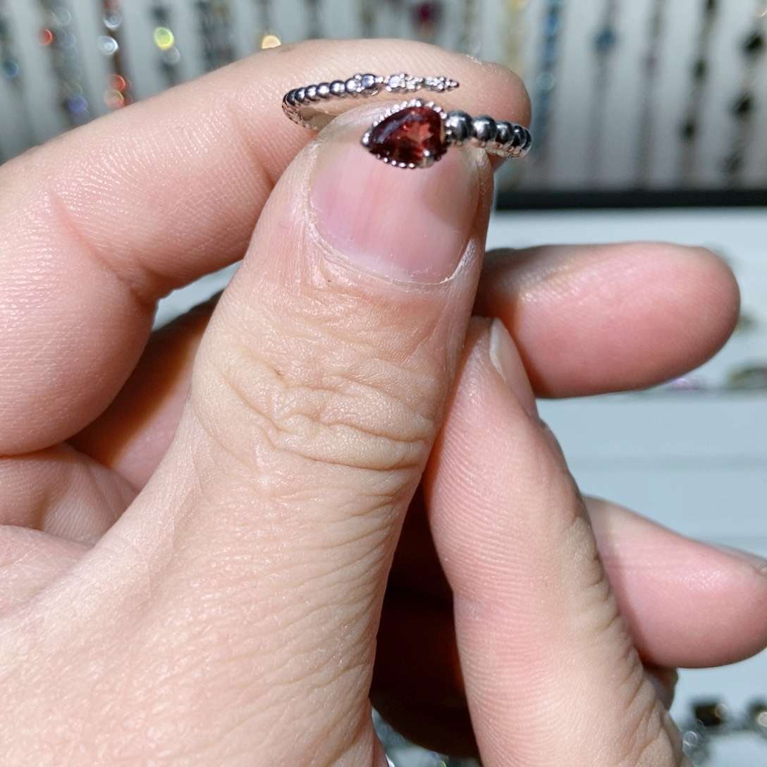 绿水晶戒指银S925镶嵌