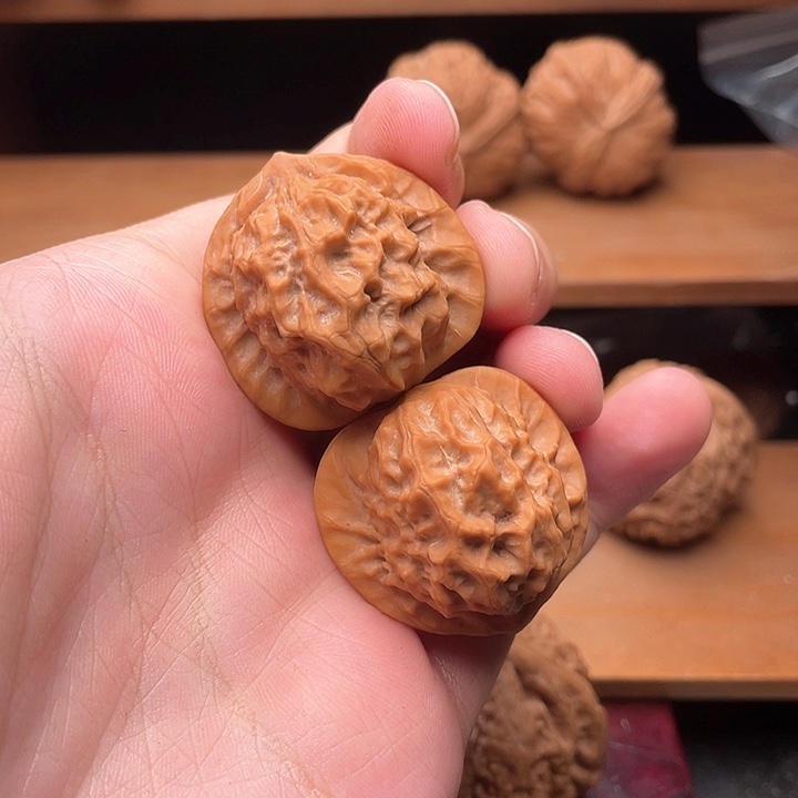 吊坠文玩核桃34毕业蜡皮瓷娃娃