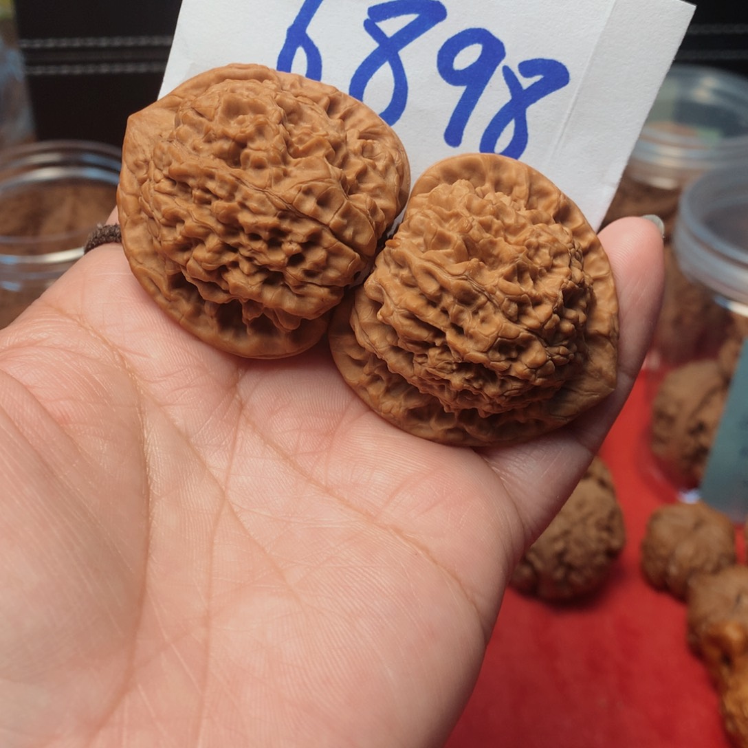 核桃手串/手链听**雨官帽43尺