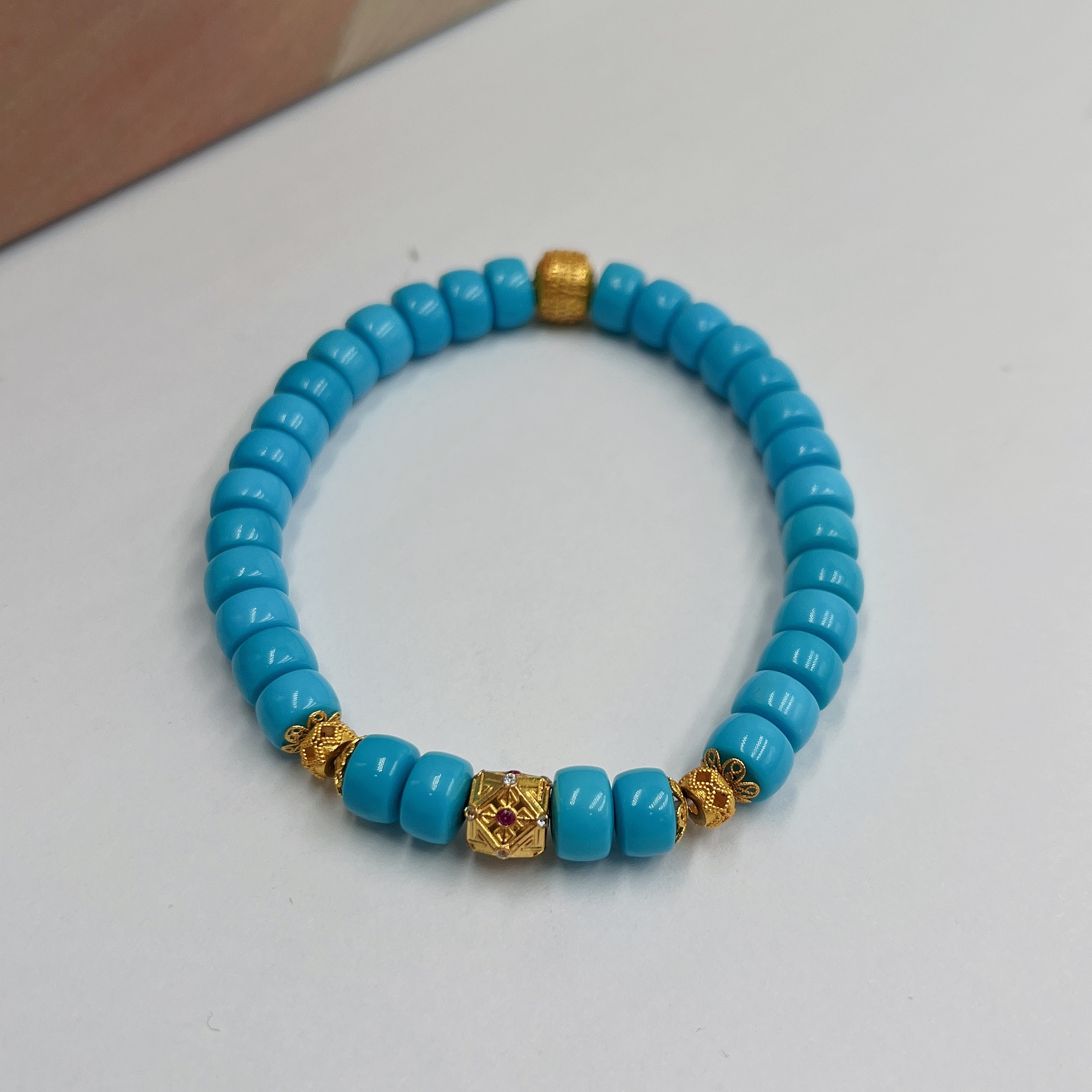 G18k搭配天然原矿绿松石手串简约大气