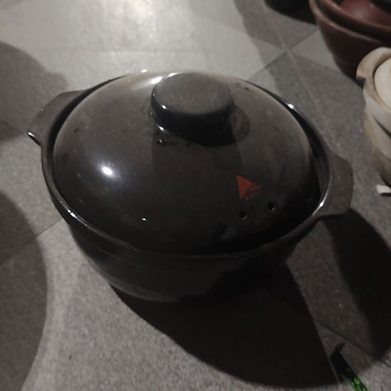 瓷片陶瓷盘子碗啥都有