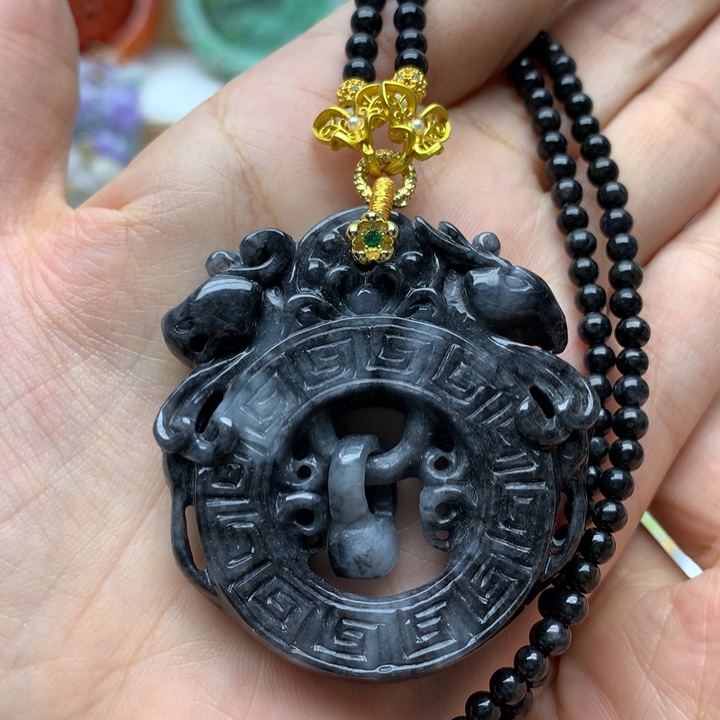 颈饰未镶嵌翡翠翡翠