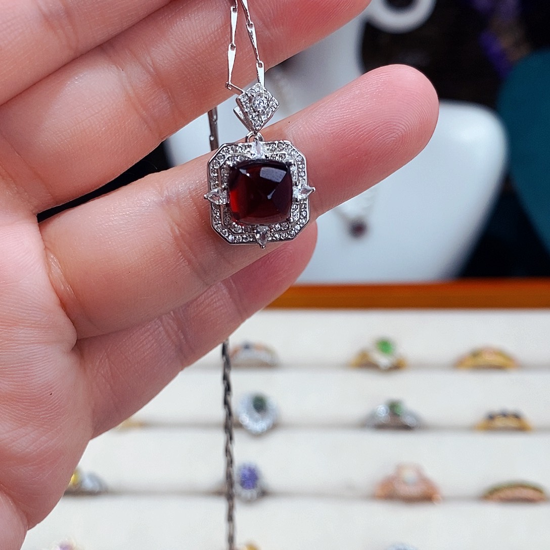 石榴石颈饰银S925镶嵌