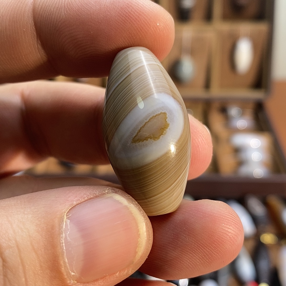 玛瑙/玉髓颈饰合金