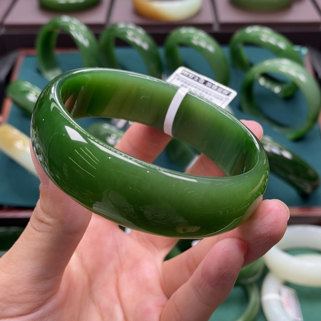 和田玉（碧玉）未镶嵌手镯5960