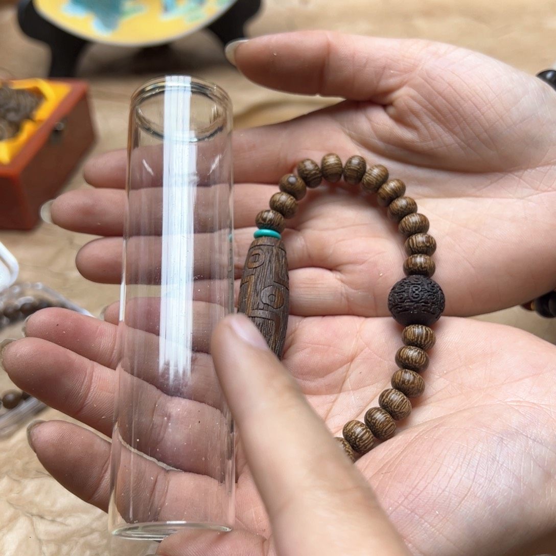 大叶紫檀（黑酸枝木类）