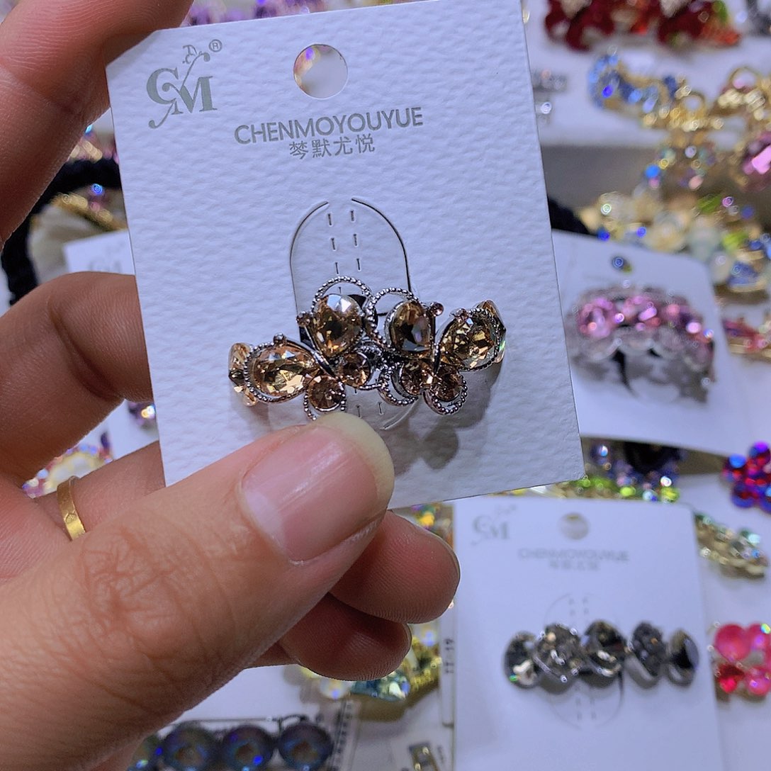 仿水晶铜合金蝴蝶