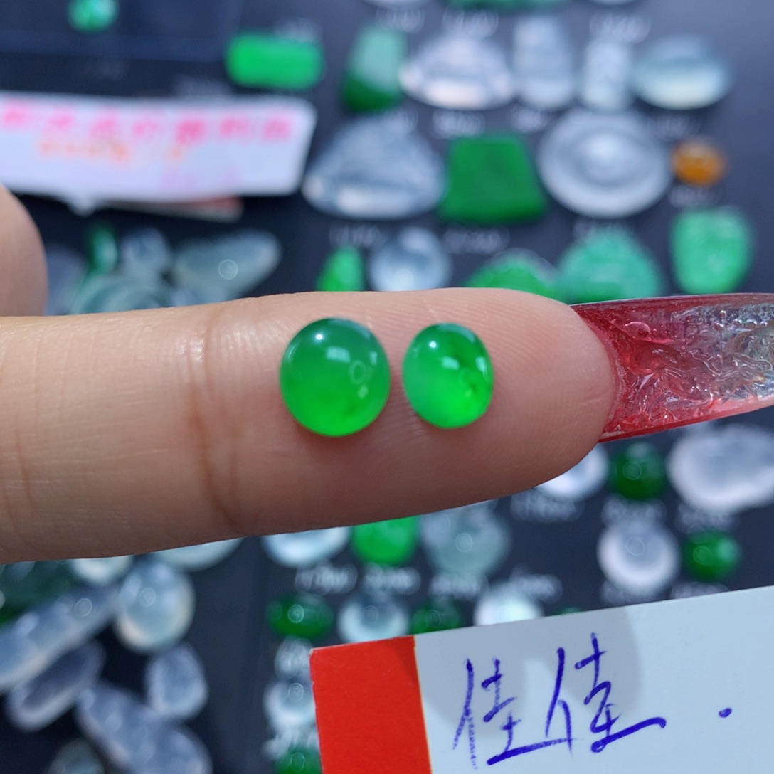 翡翠颈饰未镶嵌纯天然缅甸翡翠A货