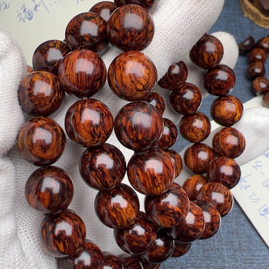 木不**驰海南红降花梨公1.2圆珠