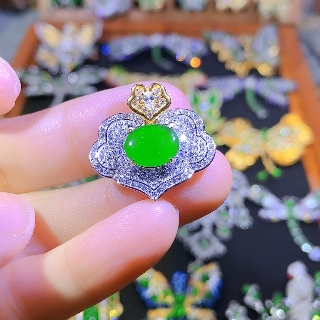 吊坠(不含链)银S925镶嵌翡翠