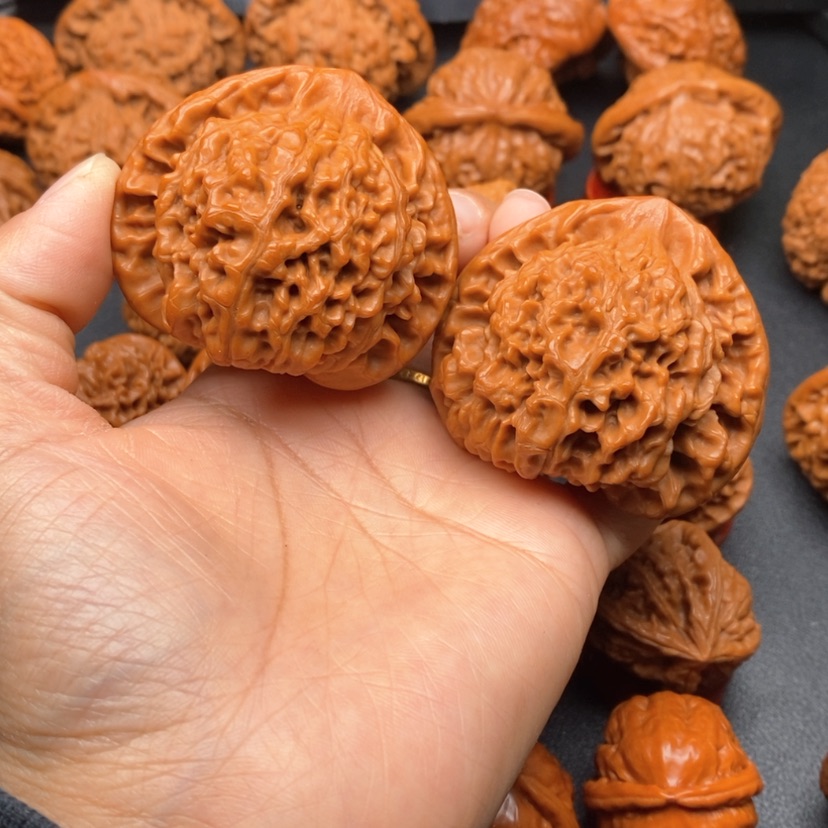 【闪购商品】文玩核桃把件52官帽