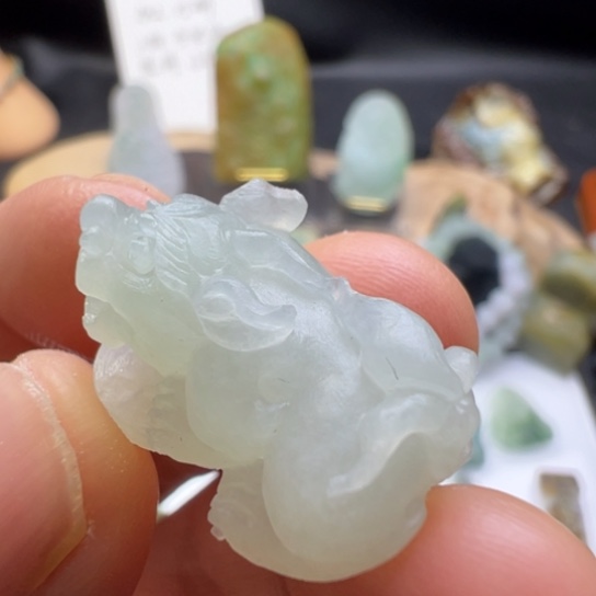 定制翡翠未镶嵌缅甸翡翠A货貔恘