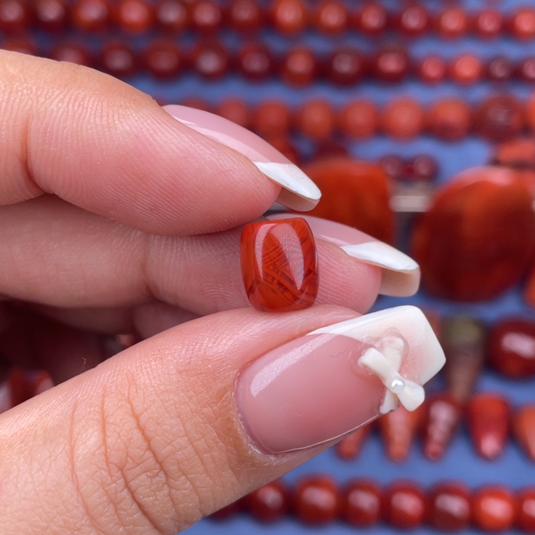 南红玛瑙未镶嵌其他原矿）8.9mm瓦西玫红满肉直切单珠