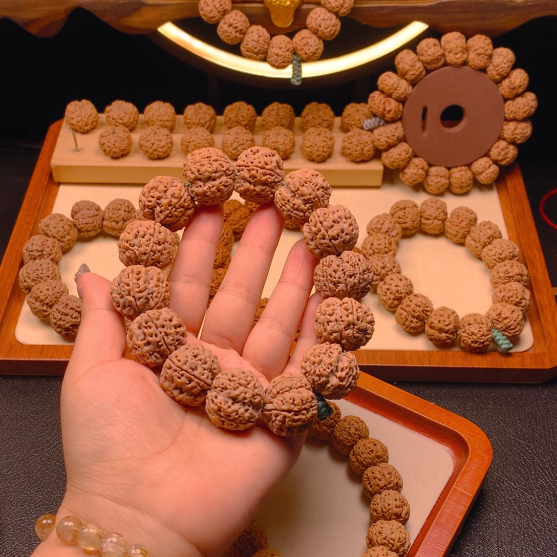 金刚菩提手串1号25尺寸蜂窝梅花