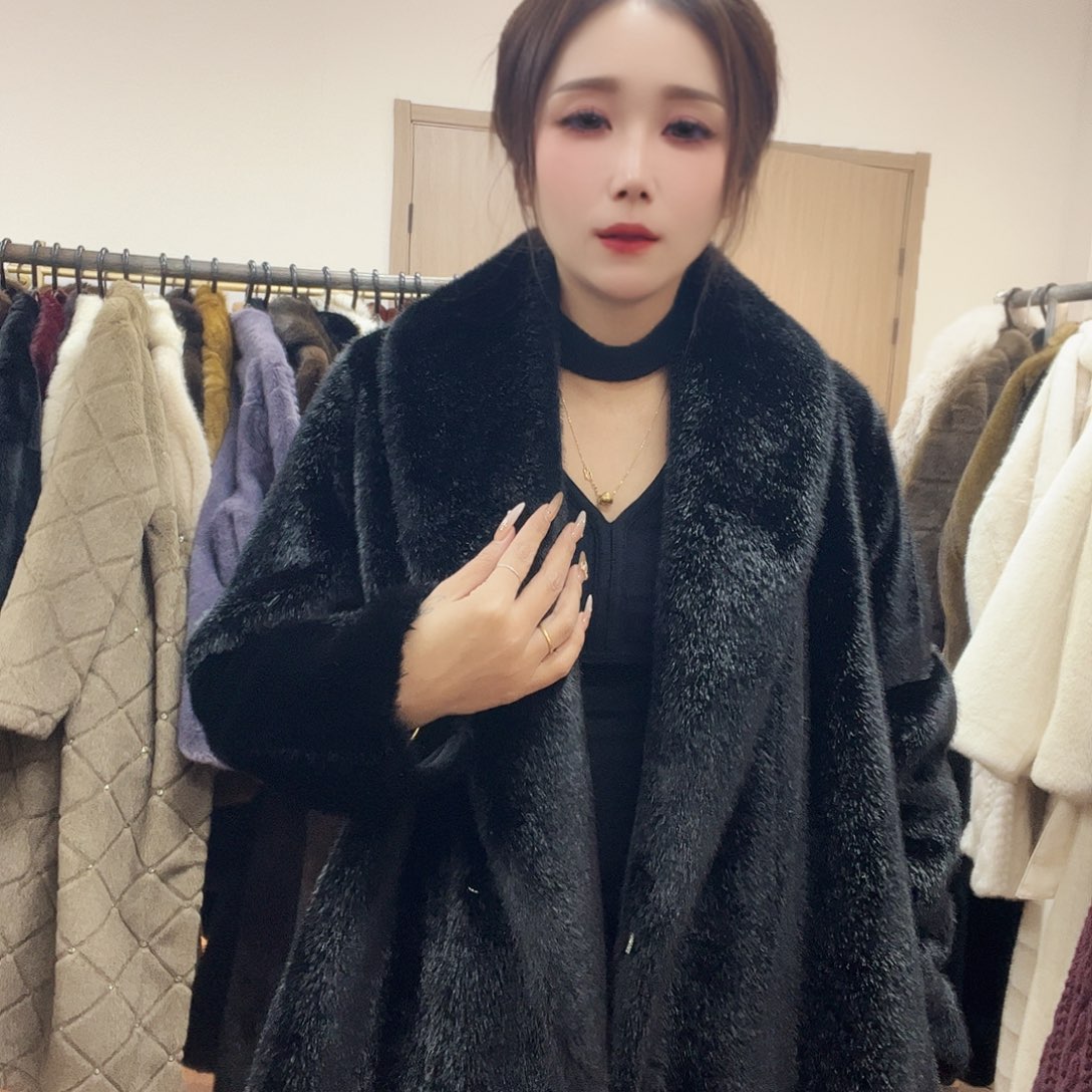 14号皮毛一体外套