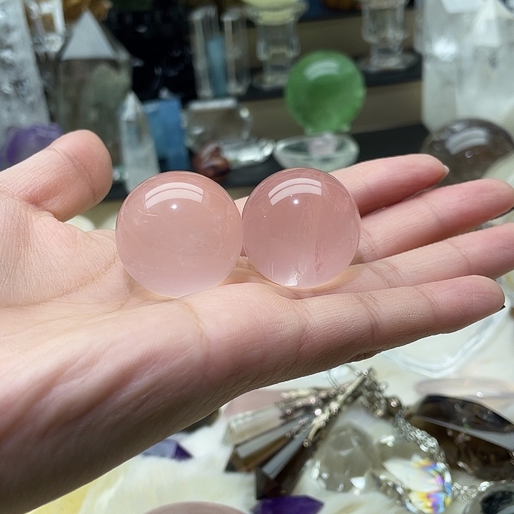 F****珠宝半成品未镶嵌水晶3