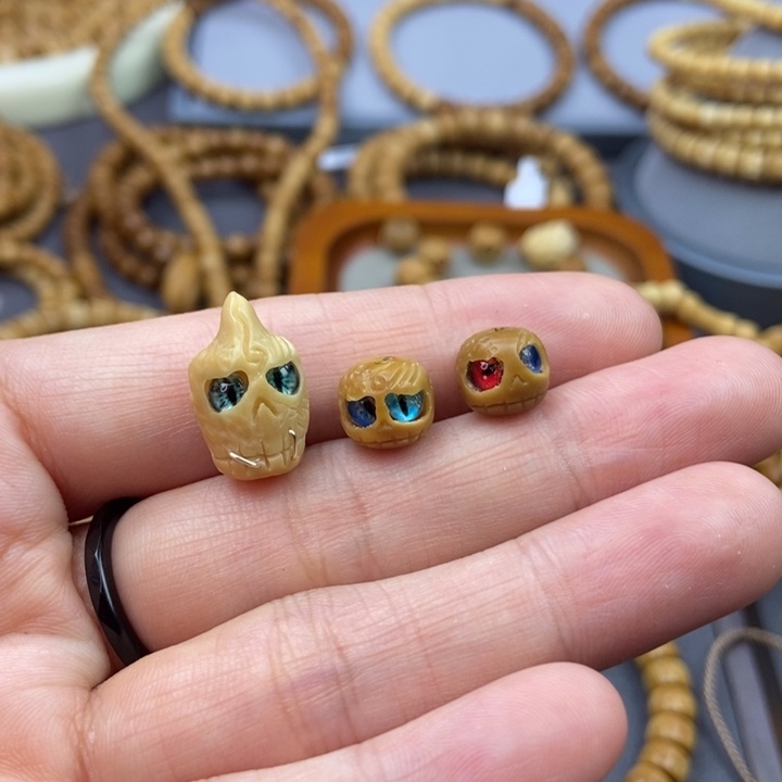 龙眼菩提手串無*手工雕刻阿呆2个三通1个