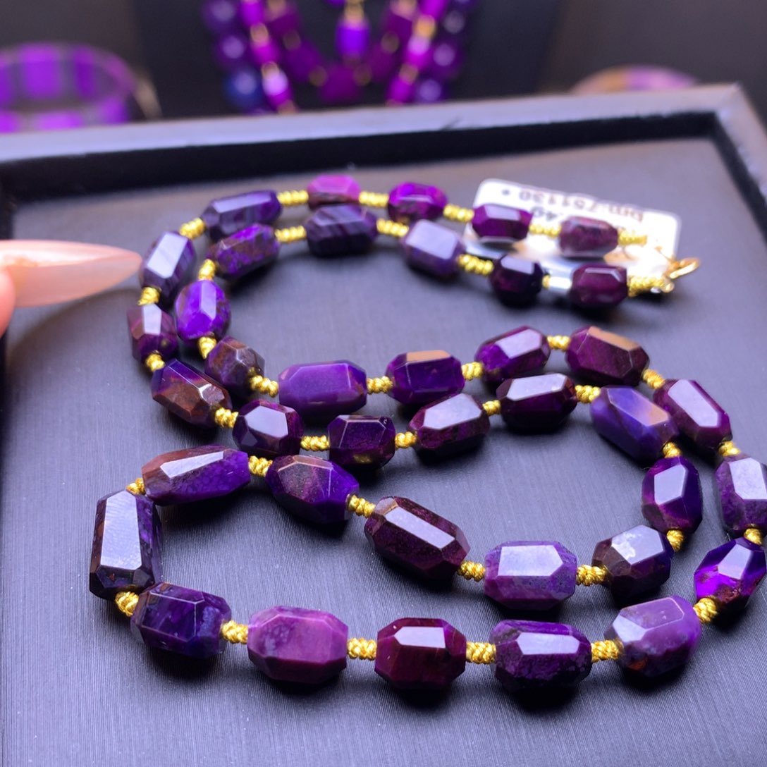 苏纪石（舒俱来）18K金镶嵌项链