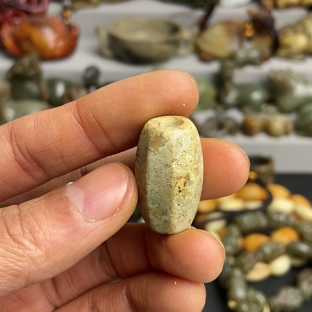 和田玉（糖玉）配饰未镶嵌