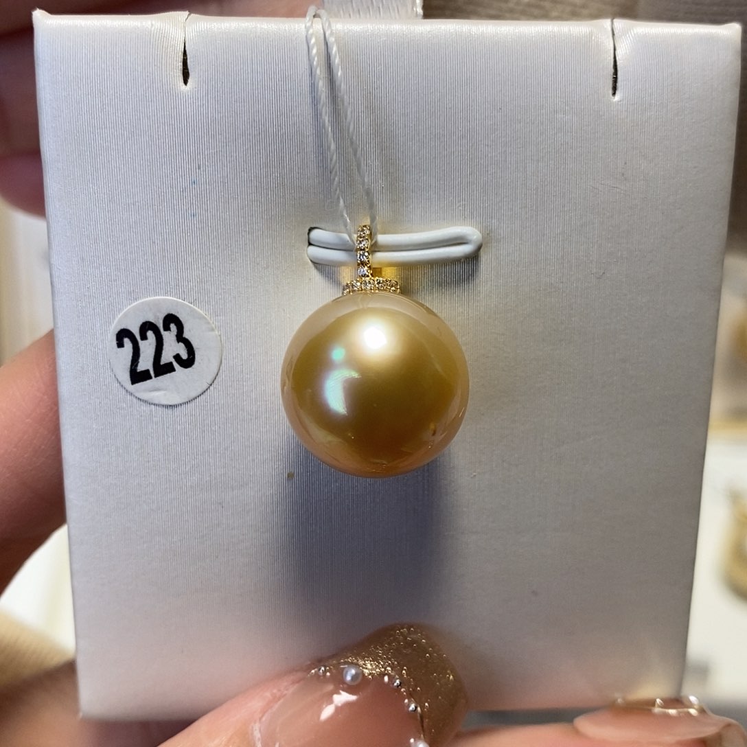 海水珍珠吊坠(不含链)18K金镶嵌