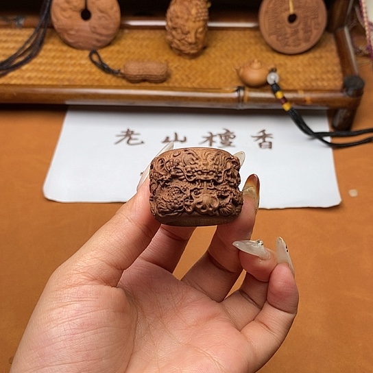 檀香木手串/手链九龙戏珠扳指