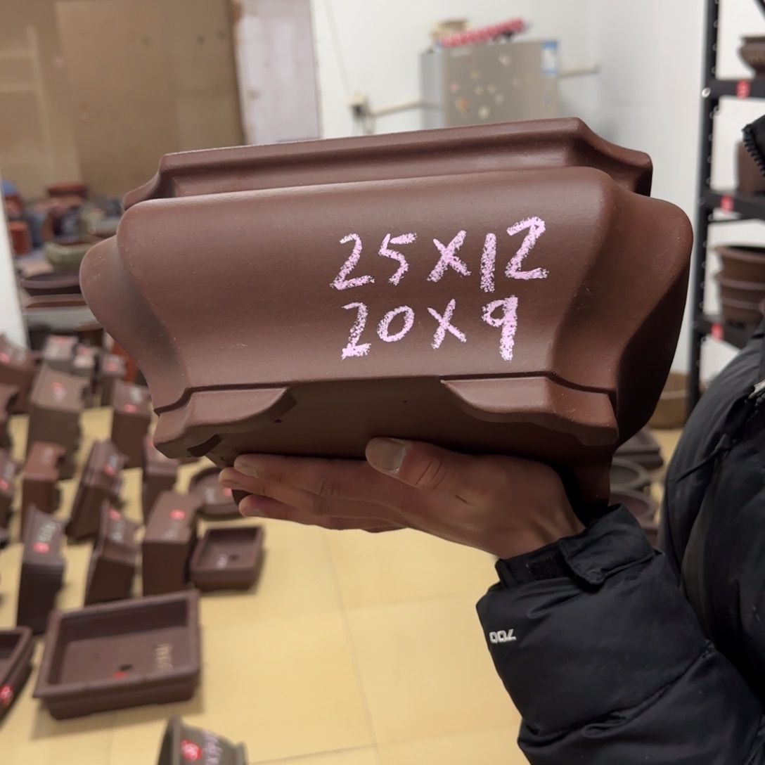 紫砂花盆呜呜呜呜