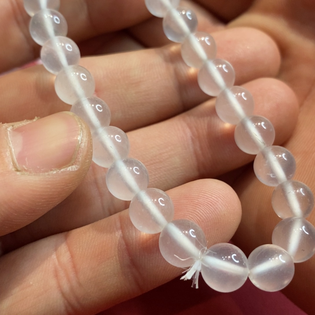 石英质玉颈饰未镶嵌