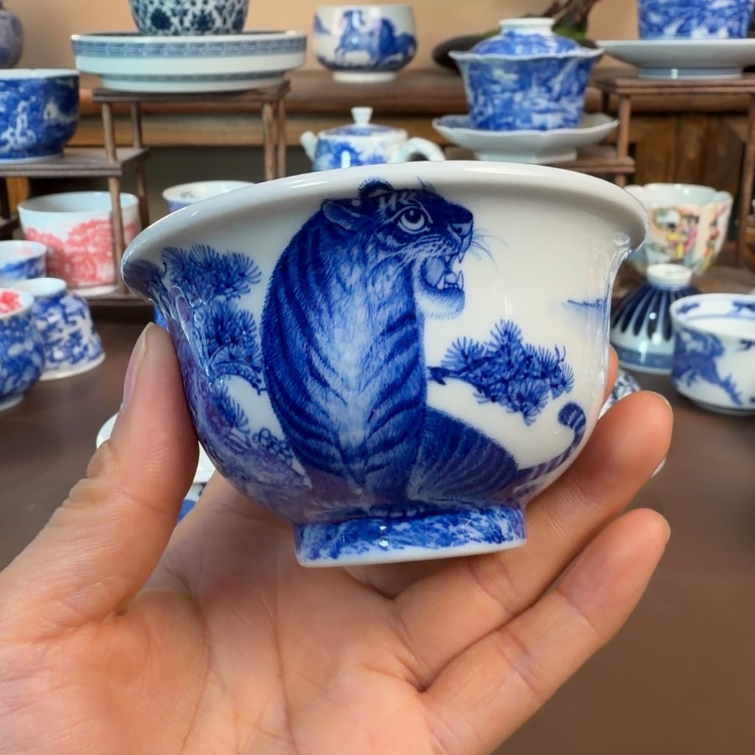 景德镇陶瓷手工手绘
