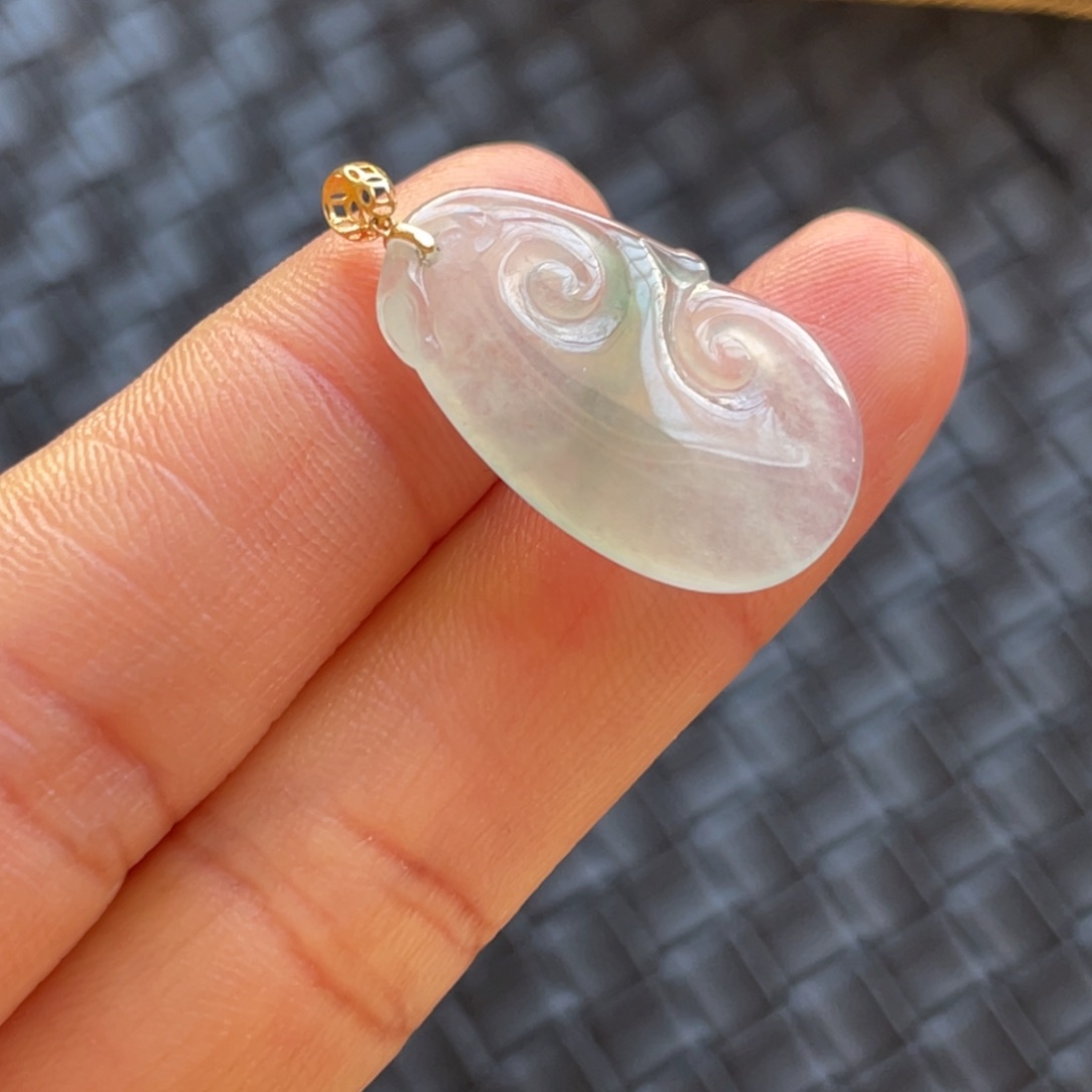 翡翠颈饰18K金镶嵌不退换