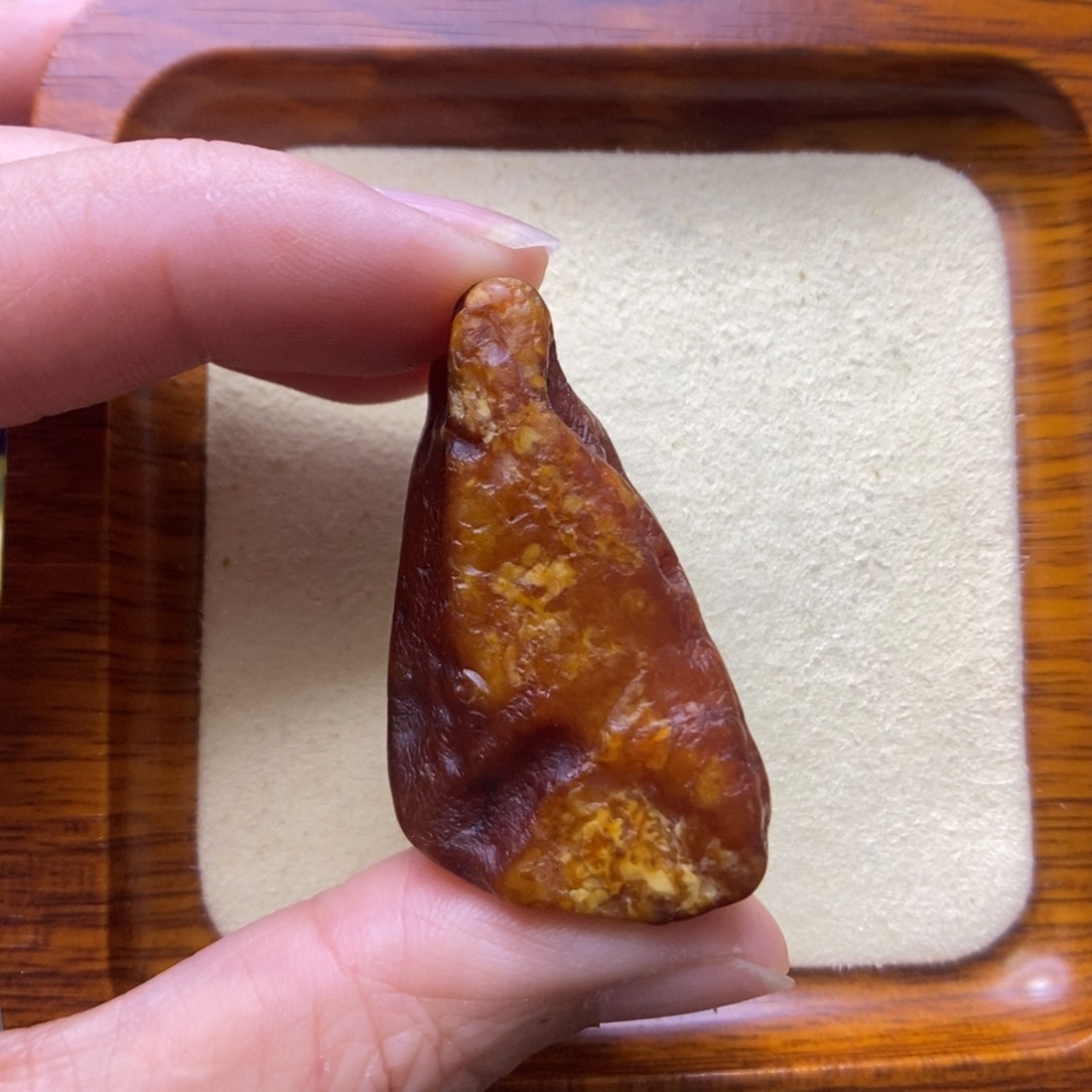 定制琥珀未镶嵌敏